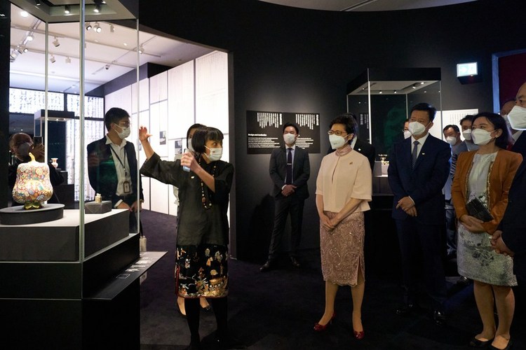 Guests visit the Hong Kong Palace Museum in south China's Hong Kong, on June 22, 2022. (Xinhua)