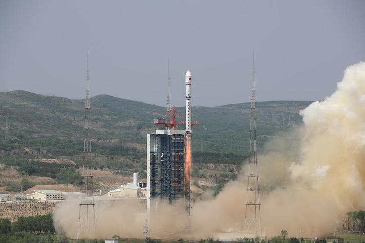 A Long March-2D carrier rocket carrying four satellites blasts off from the Taiyuan Satellite Launch Center in north China's Shanxi Province, May 20, 2024. (Photo by Zheng Bin/Xinhua)